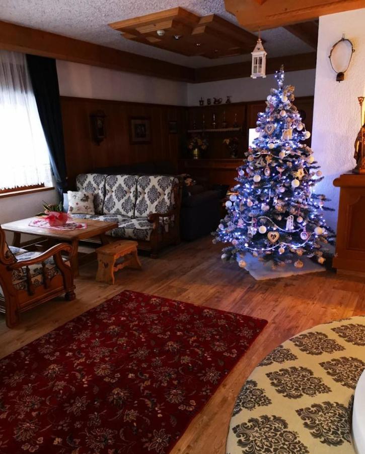 Hotel Rosalpina Рокка-Пьеторе Экстерьер фото
